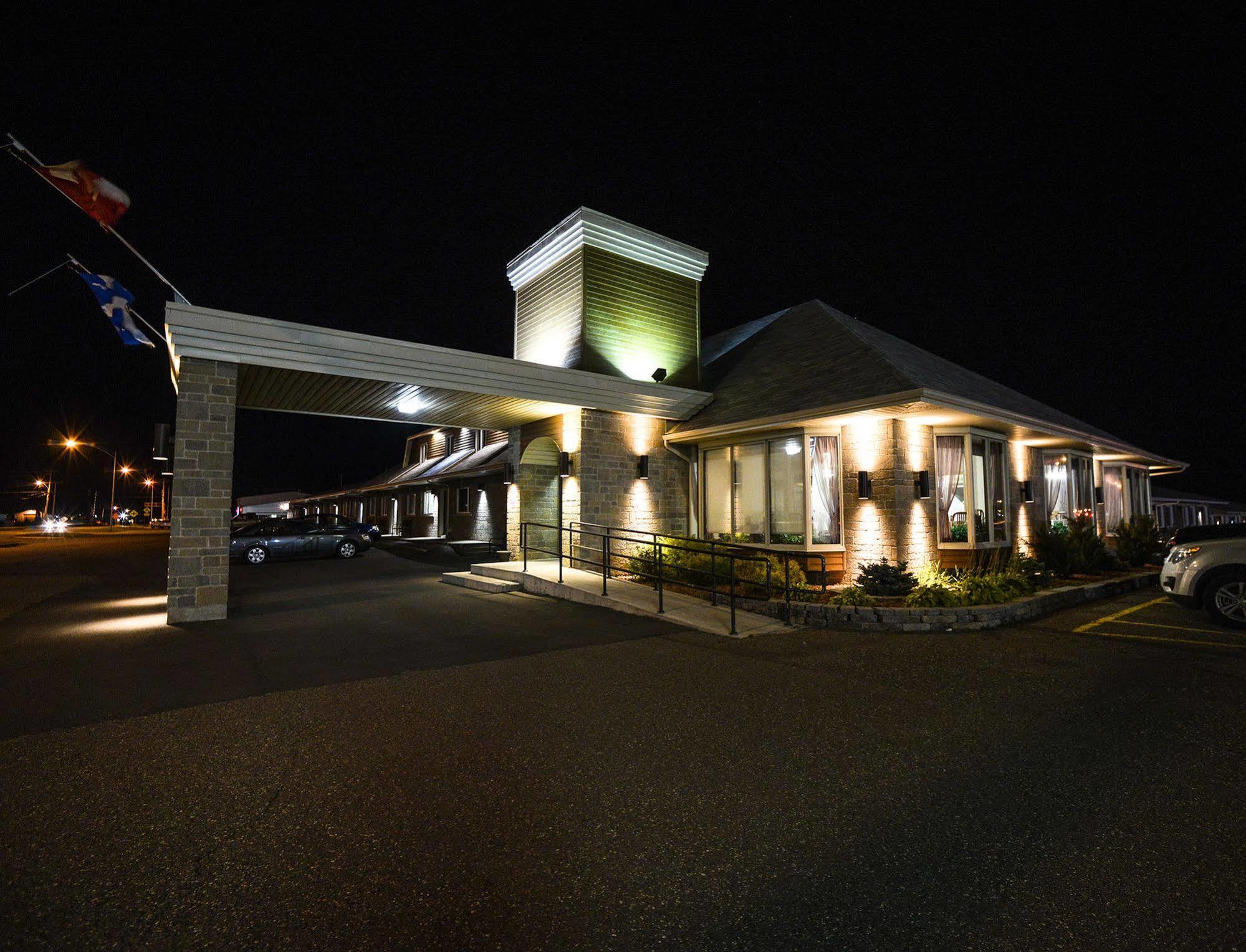 Hotel Motel La Vigie Matane Εξωτερικό φωτογραφία